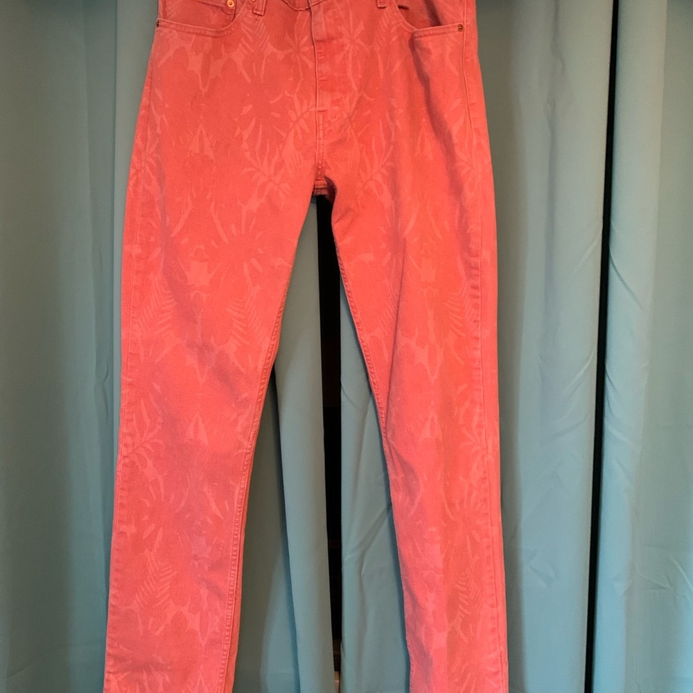 Levi’s floral print jeans 38x32